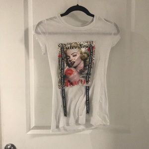 Marilyn Monroe fashion top